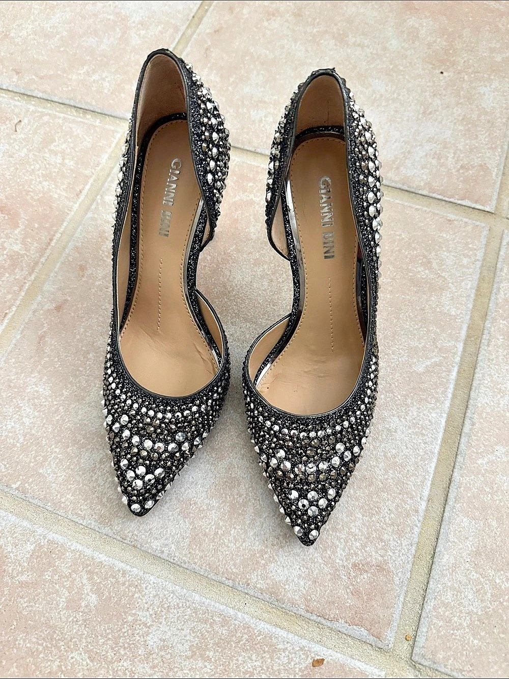 GIANNI BINI Therry Four Multi Rhinestone d'Orsay Stiletto Pumps Size 6